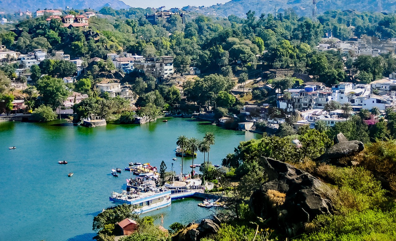 Mount Abu Tour Package